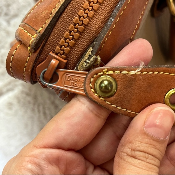 Vintage Classic Dooney & Bourke Leather Satchel - Picture 10 of 15